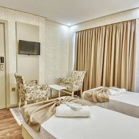 Отель Florina 3*