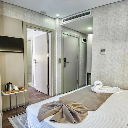 Florina Szálloda 3*